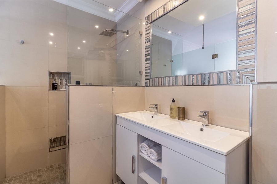 To Let 1 Bedroom Property for Rent in Paradyskloof Western Cape